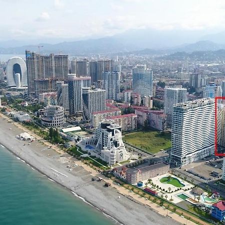 Rezal Plaza Batumi公寓 外观 照片